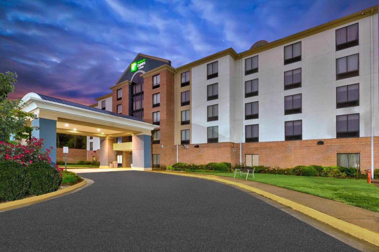 Holiday Inn Express & Suites Chesapeake By Ihg Exterior foto