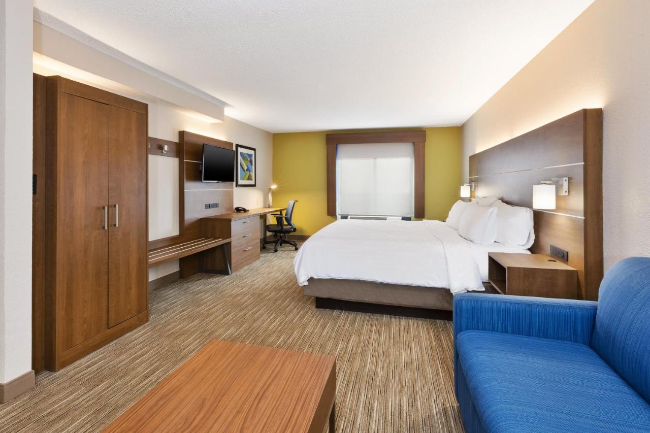 Holiday Inn Express & Suites Chesapeake By Ihg Exterior foto